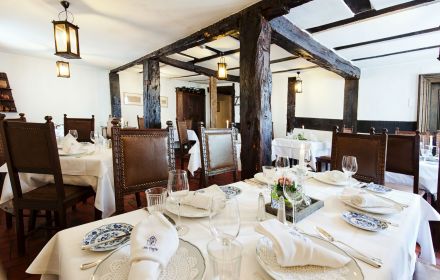 Restaurant, gedeckter Tisch